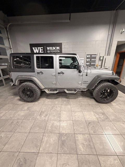 2016 Jeep Wrangler Sport S's photo