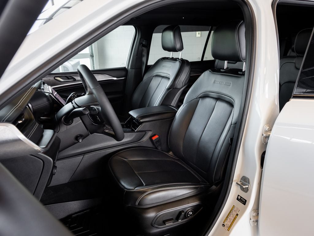 2023 Jeep Grand Cherokee L Overland