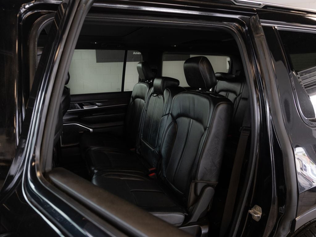 2022 Jeep Wagoneer Series II