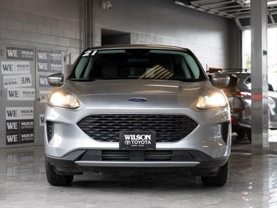 2021 Ford Escape SE