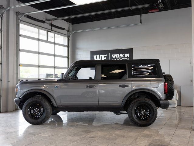 2021 Ford Bronco Black Diamond