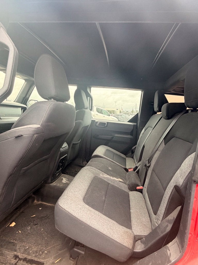 2021 Ford Bronco Base