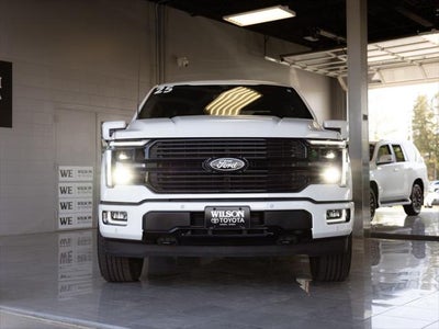 2025 Ford F-150 Platinum
