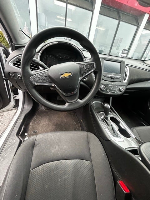 2017 Chevrolet Malibu LT 1LT