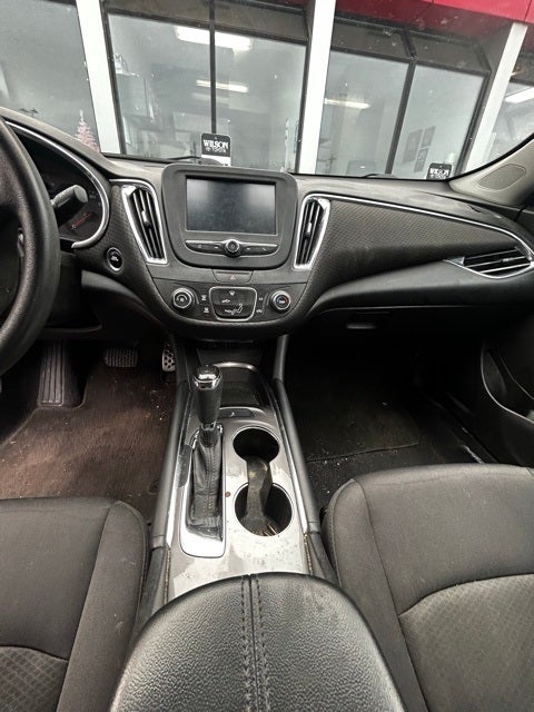 2017 Chevrolet Malibu LT 1LT