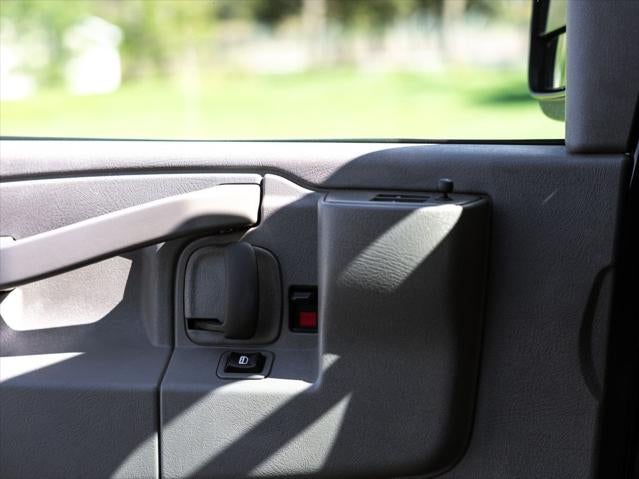 2025 Chevrolet Express 3500 LS Passenger