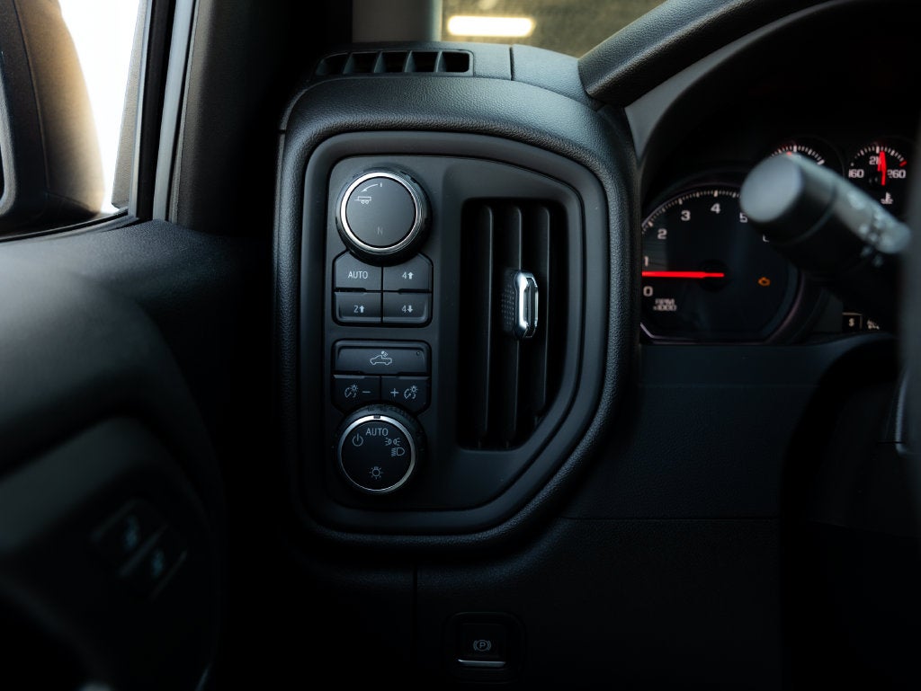 2020 Chevrolet Silverado 1500 Custom Trail Boss