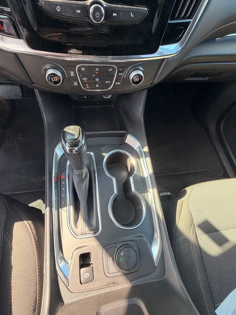 2018 Chevrolet Traverse LT Cloth w/1LT