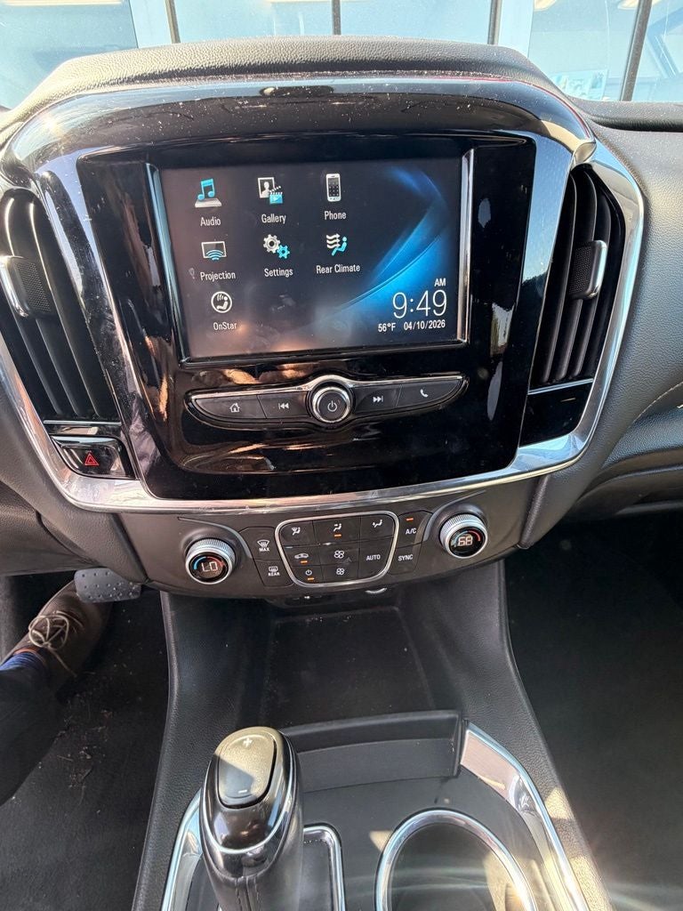 2018 Chevrolet Traverse LT Cloth w/1LT