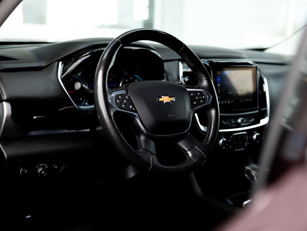 2021 Chevrolet Traverse LT Leather