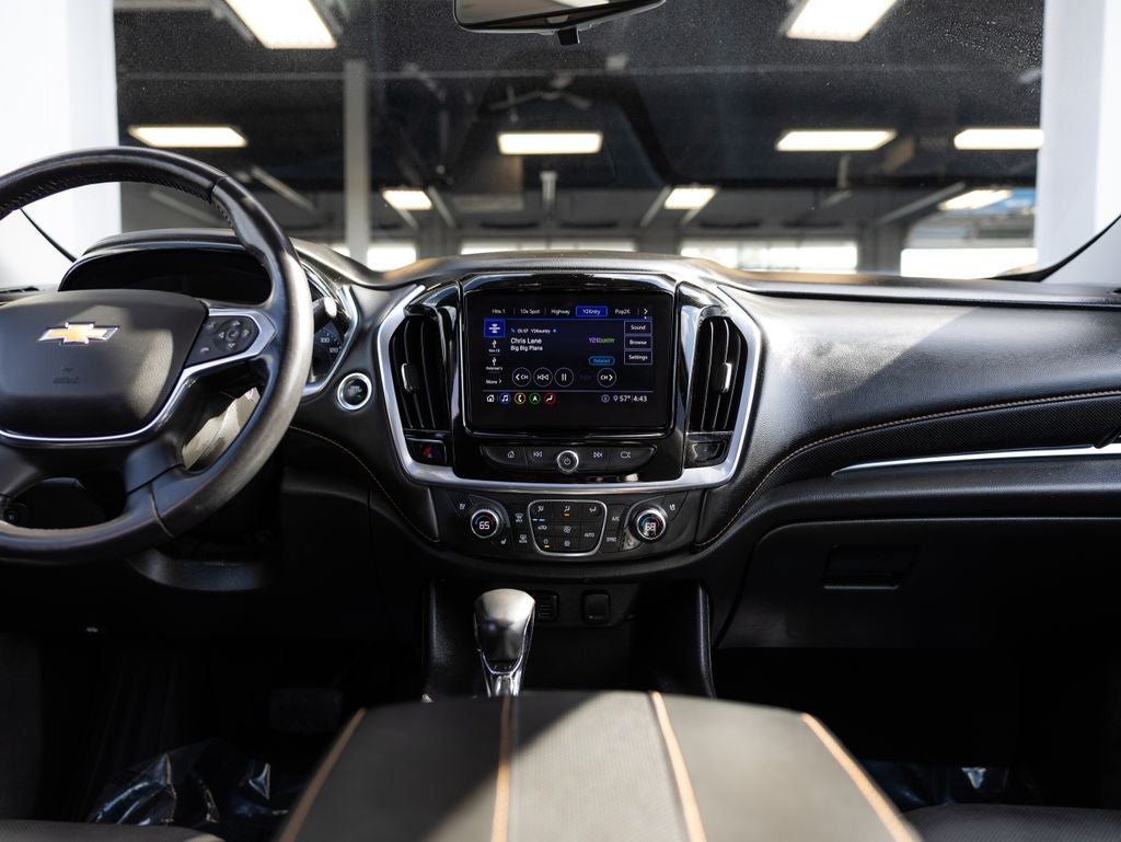 2021 Chevrolet Traverse Premier