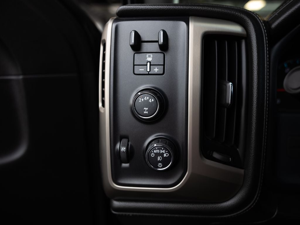 2017 GMC Sierra 2500HD Denali