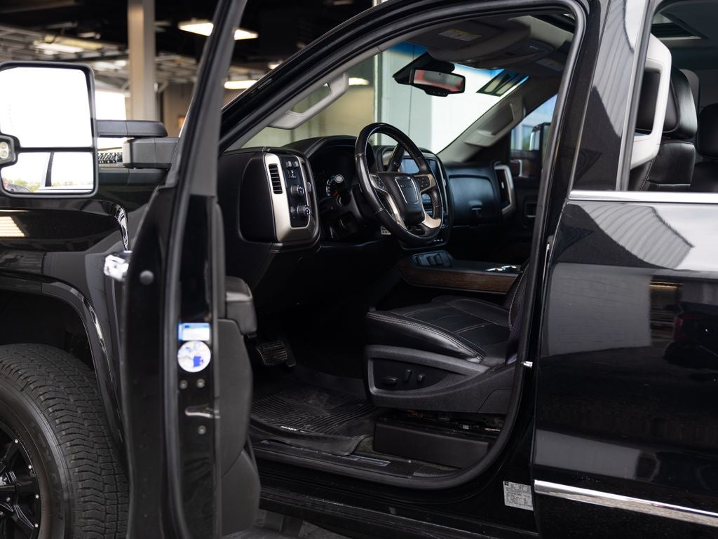 2017 GMC Sierra 2500HD Denali