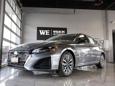 2025 Nissan Altima 2.5 SV