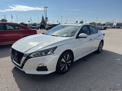 2022 Nissan Altima 2.5 SV