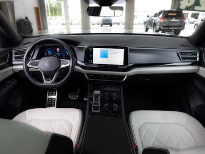 2024 Volkswagen Atlas Cross Sport 2.0T SEL Premium R-Line