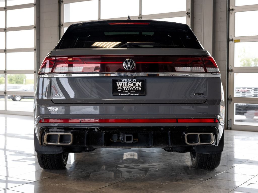 2024 Volkswagen Atlas Cross Sport 2.0T SEL Premium R-Line