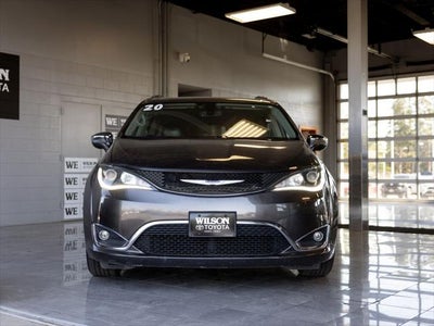 2020 Chrysler Pacifica Limited