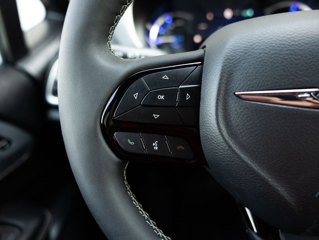 2022 Chrysler Pacifica Hybrid Touring L