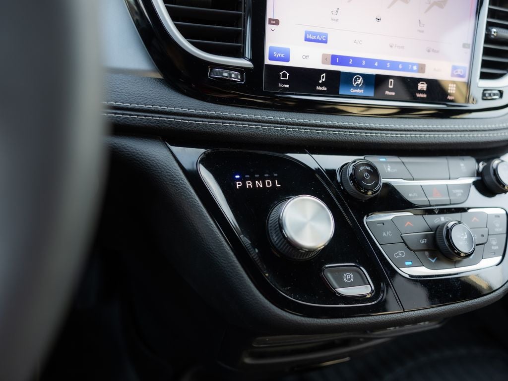 2022 Chrysler Pacifica Hybrid Touring L