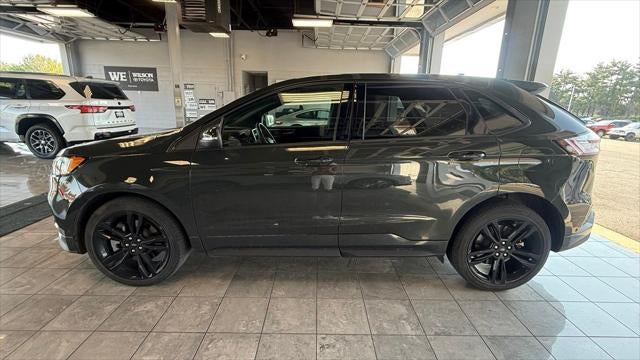 2022 Ford Edge ST