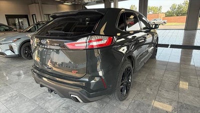 2022 Ford Edge ST