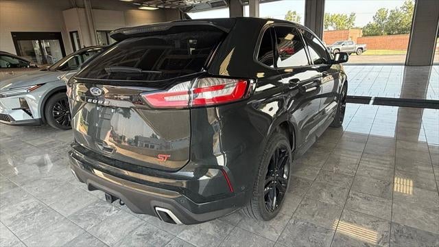 2022 Ford Edge ST