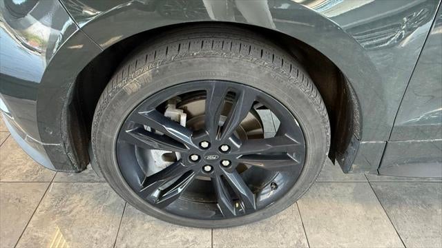 2022 Ford Edge ST