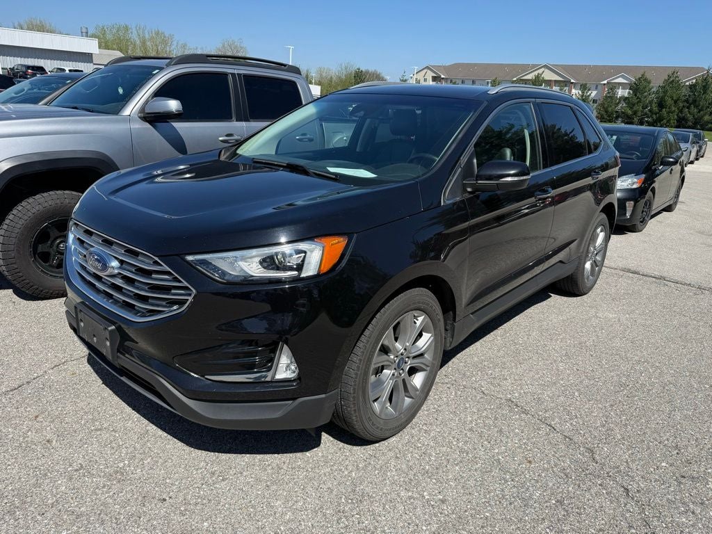 2019 Ford Edge Titanium
