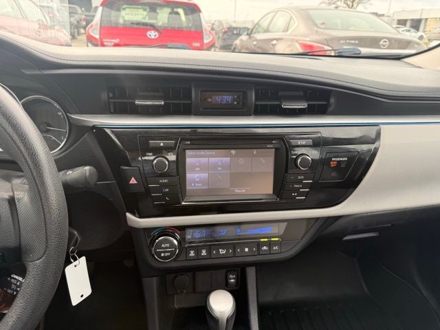 2015 Toyota Corolla LE