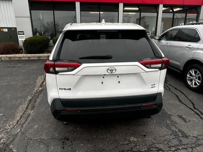 2024 Toyota RAV4 LE