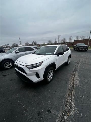 2024 Toyota RAV4 LE