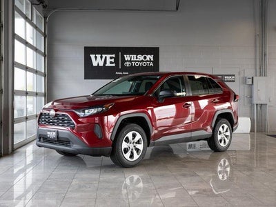 2022 Toyota RAV4 LE