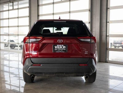2022 Toyota RAV4 LE