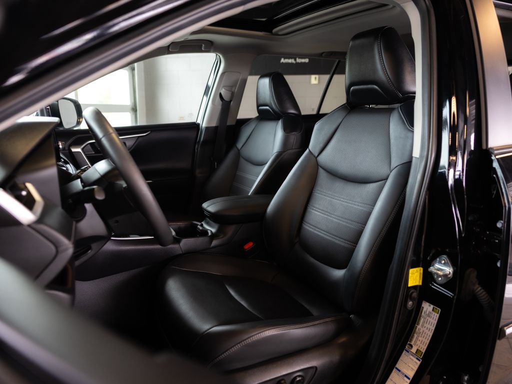 2023 Toyota RAV4 Limited