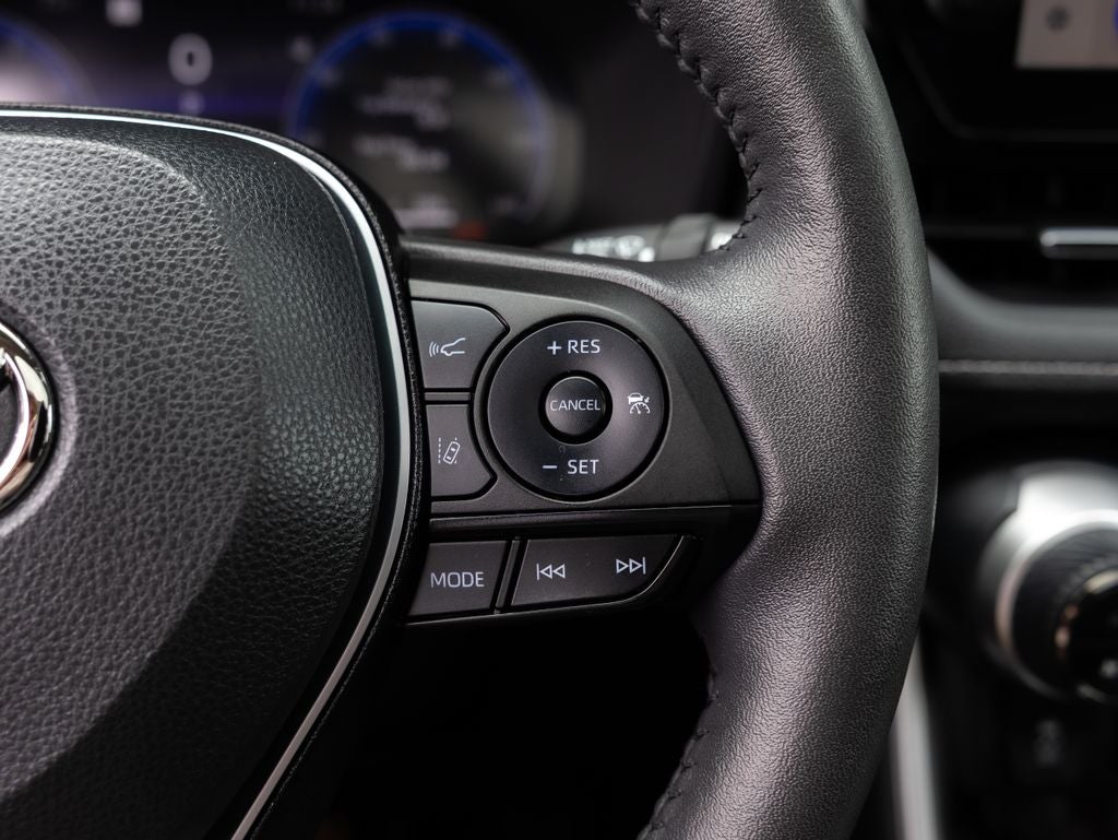 2023 Toyota RAV4 Limited - Photo 15