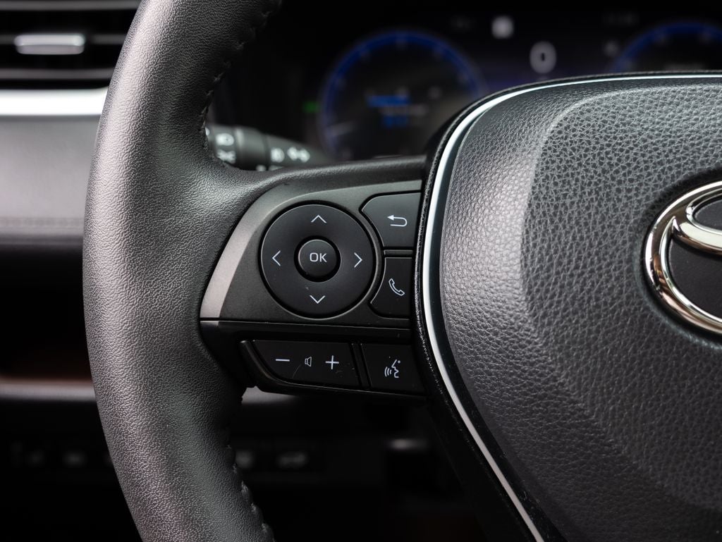 2023 Toyota RAV4 Limited - Photo 16