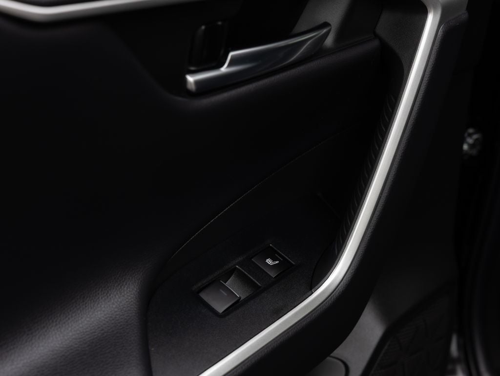 2023 Toyota RAV4 Limited - Photo 31