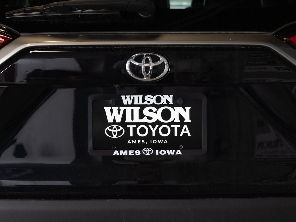 2023 Toyota RAV4 Limited - Photo 6