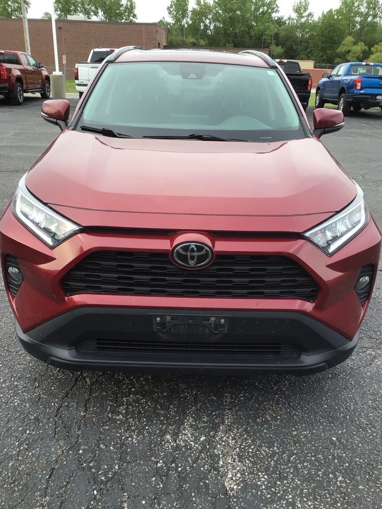2020 Toyota RAV4 XLE