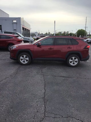 2020 Toyota RAV4 XLE