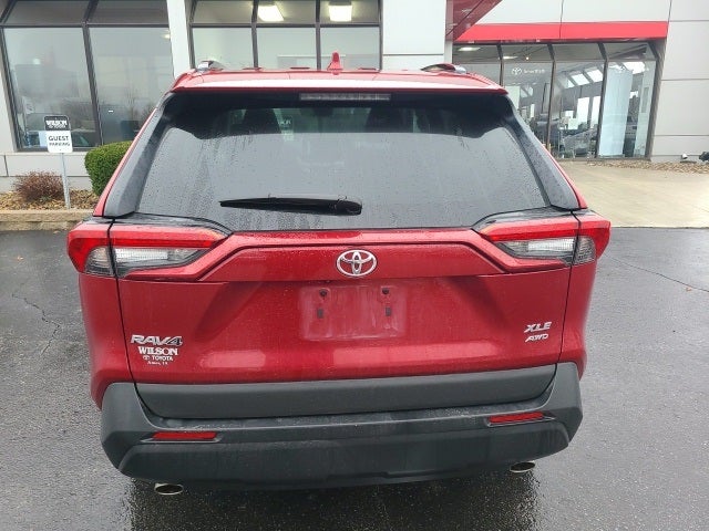 2024 Toyota RAV4 XLE