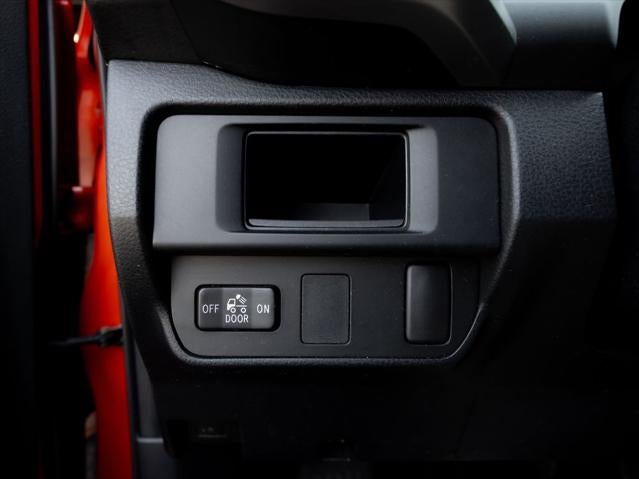 2017 Toyota Tacoma SR5 V6
