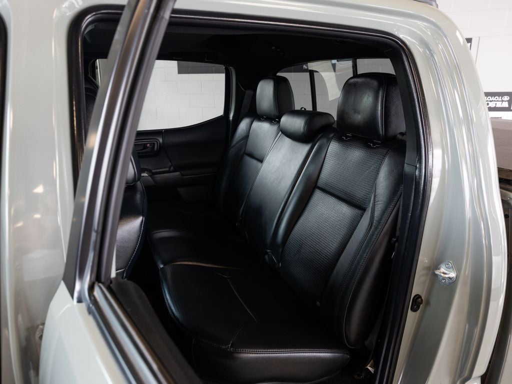 2022 Toyota Tacoma TRD Off-Road V6