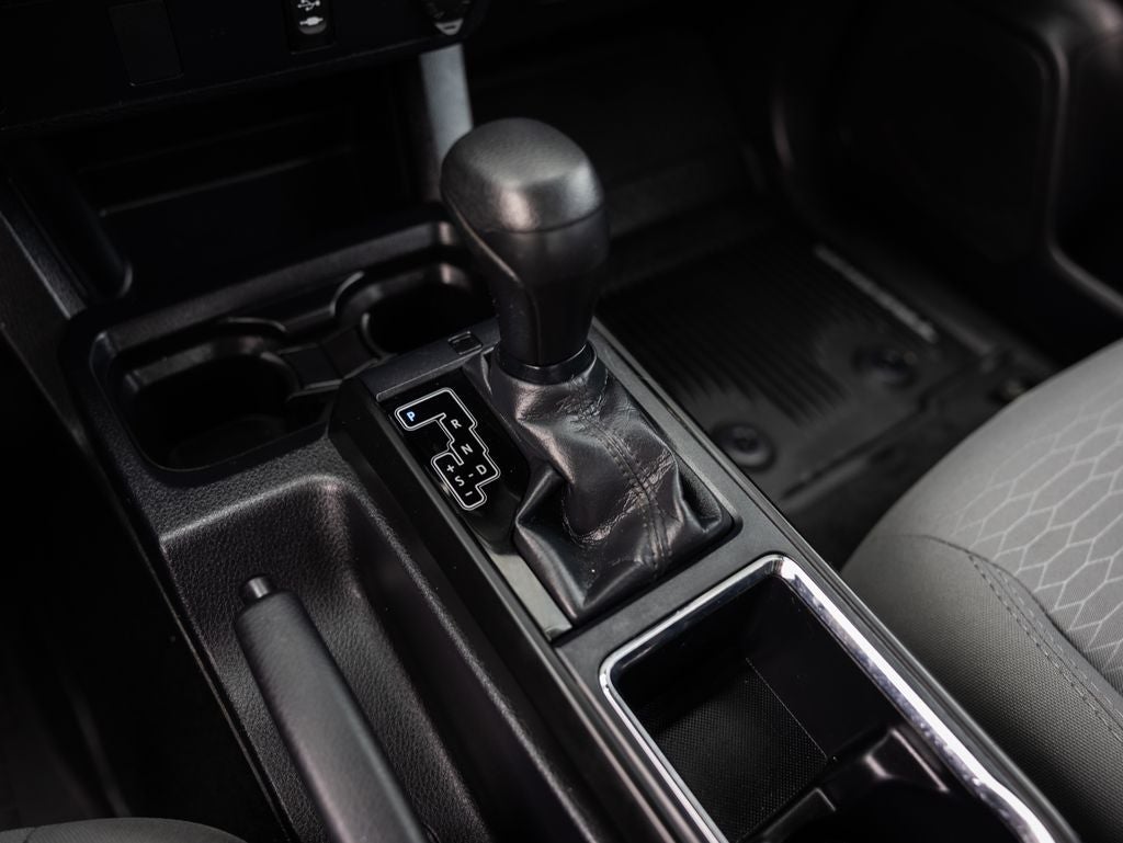 2018 Toyota Tacoma SR V6
