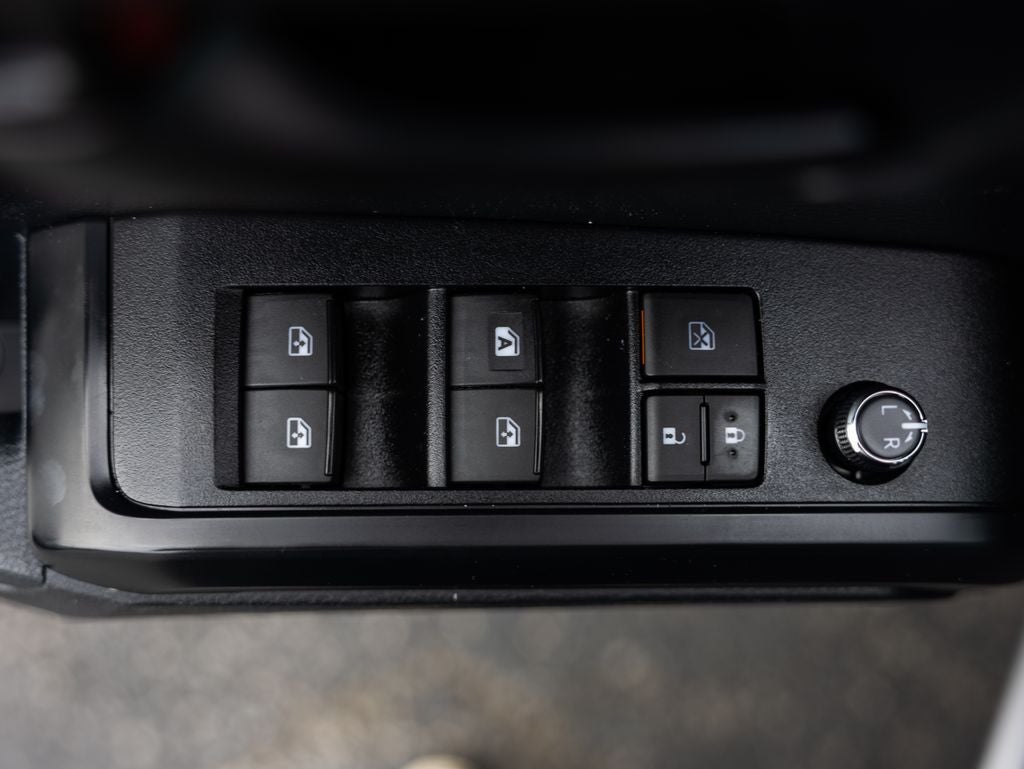 2018 Toyota Tacoma SR V6
