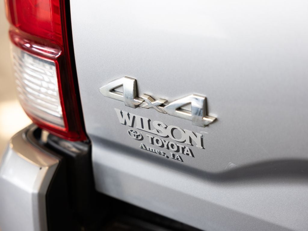 2018 Toyota Tacoma SR V6