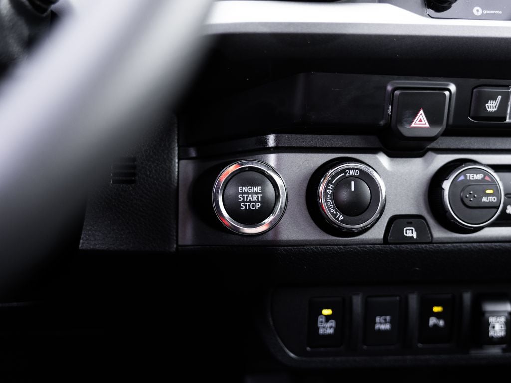 2023 Toyota Tacoma TRD Sport V6