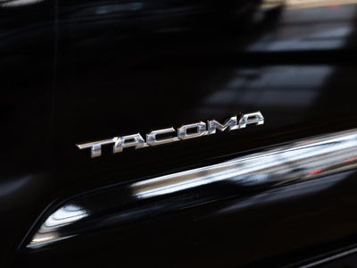 2023 Toyota Tacoma TRD Sport V6