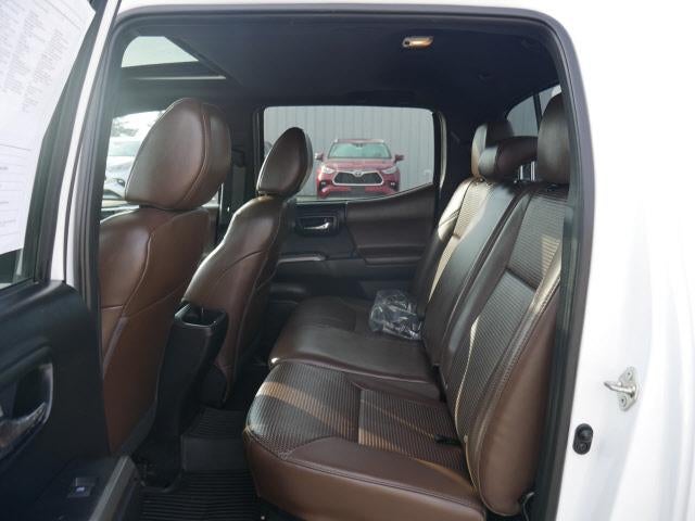 2017 Toyota Tacoma Limited V6